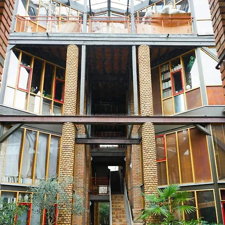 Apartment Spacious Cocoon With Garden