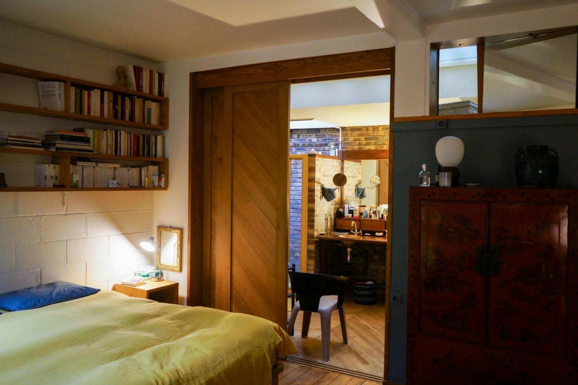 Spacious Cocoon With Garden